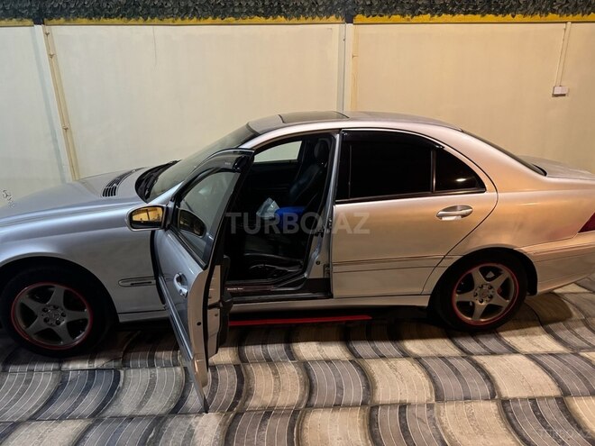 Mercedes C 240 2000, 200,700 km - 2.6 л - Şəmkir