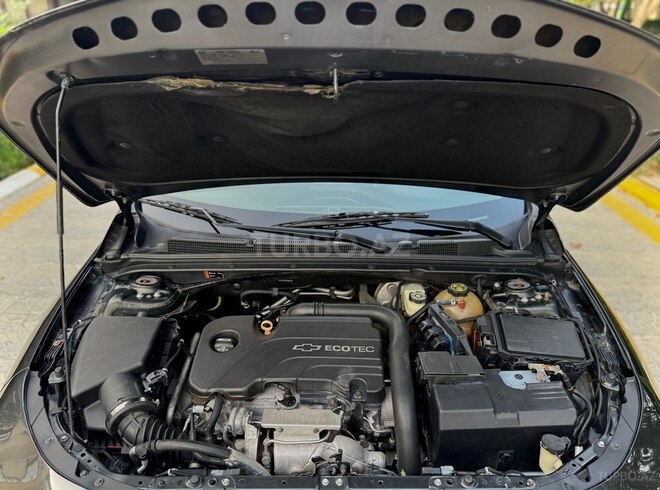 Chevrolet Malibu-14