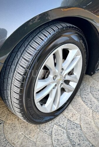 Chevrolet Malibu-13