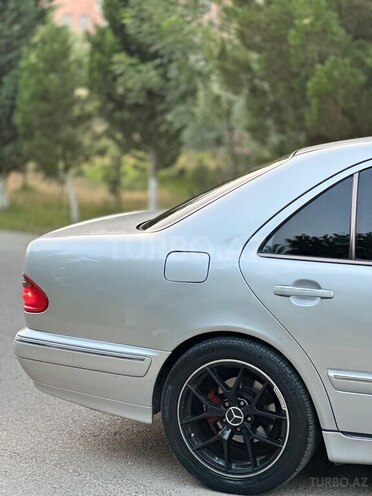 Mercedes E 240 2000, 295,603 km - 2.4 l - Bakı