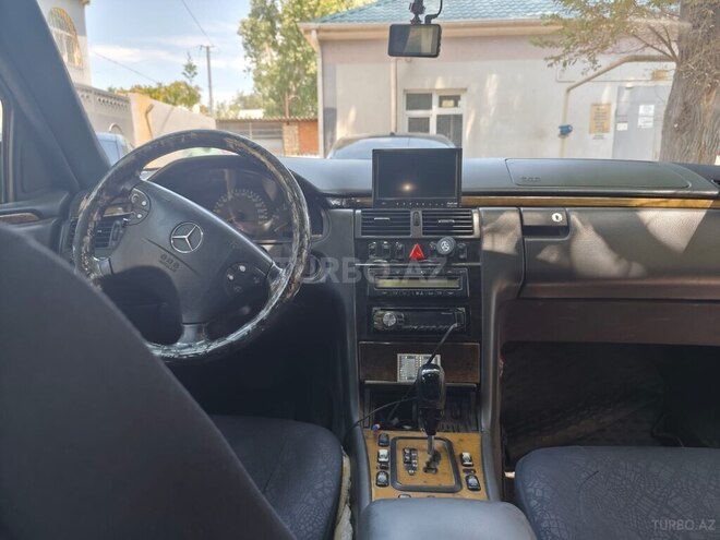 Mercedes E 220 d 2000, 498,000 km - 2.2 l - Bakı