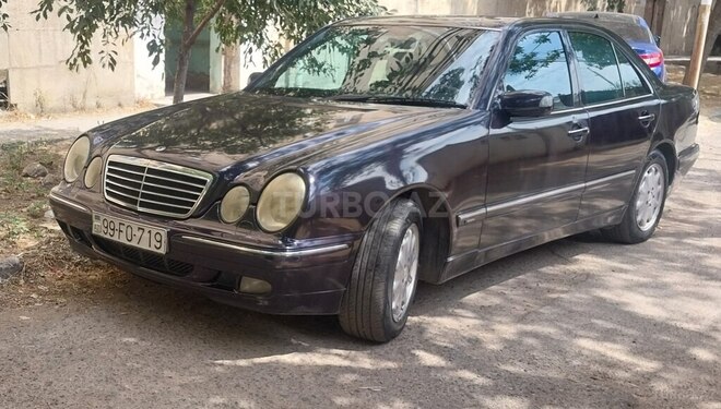 Mercedes E 220 d 2000, 498,000 km - 2.2 l - Bakı