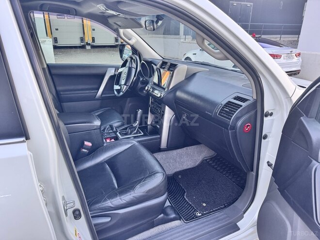 Toyota Land Cruiser Prado 2011, 165,000 km - 2.7 l - Şəmkir
