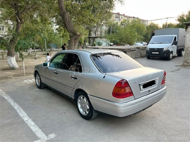 Mercedes C 200 1995, 256,000 km - 2.0 l - Bakı