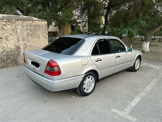 Mercedes C 200 1995, 256,000 km - 2.0 l - Bakı