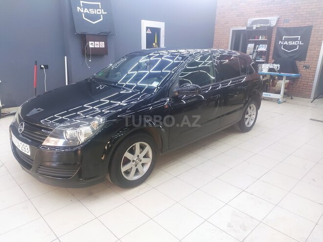 Opel Astra 2006, 330,000 km - 1.4 l - Bakı