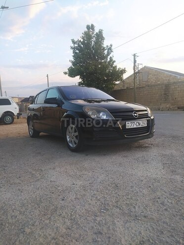 Opel Astra 2006, 330,000 km - 1.4 l - Bakı