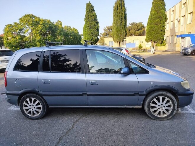 Opel Zafira 2003, 302,000 km - 1.8 l - Bakı