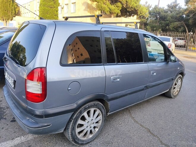 Opel Zafira 2003, 302,000 km - 1.8 l - Bakı