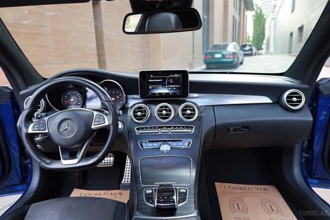 Mercedes C 300-10