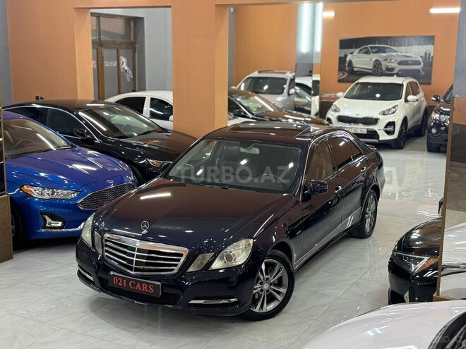 Mercedes E 220-10