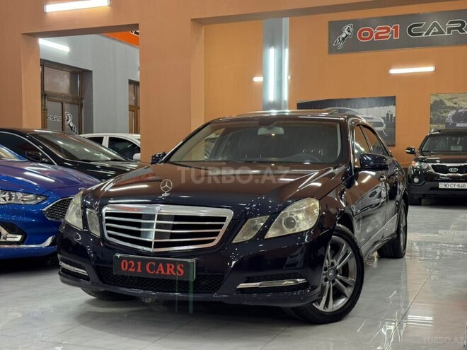 Mercedes E 220-13