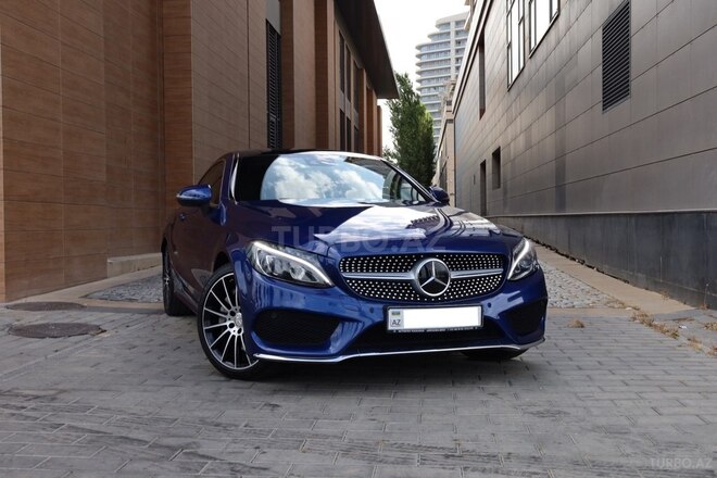 Mercedes C 300-1