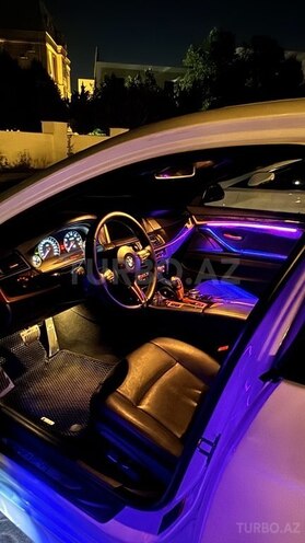 BMW 520 2014, 151,200 km - 2.0 l - Bakı