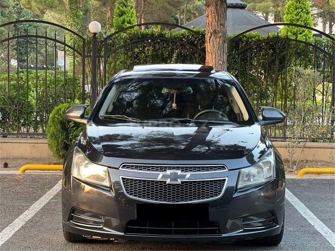 Chevrolet Cruze 2010, 290,000 km - 1.4 l - Sumqayıt