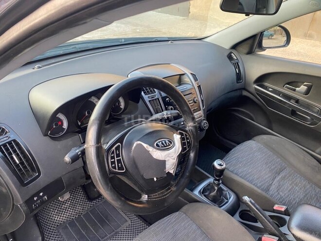 Kia Ceed 2009, 328,113 km - 1.6 л - Bakı