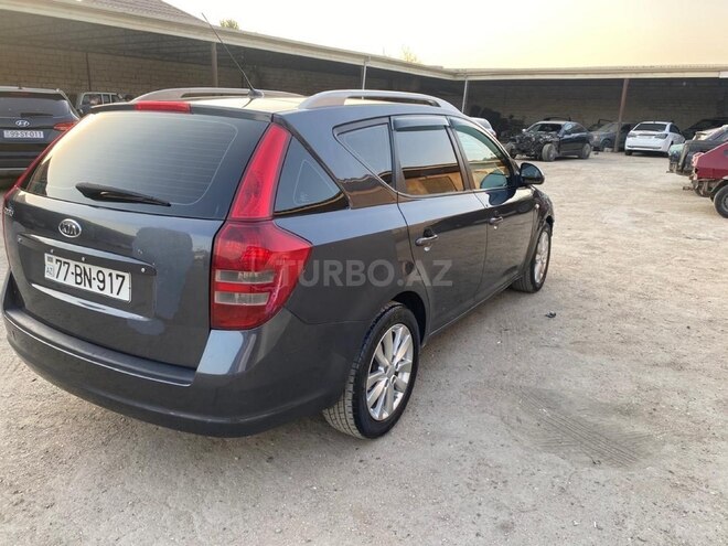 Kia Ceed 2009, 328,113 km - 1.6 л - Bakı