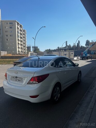 Hyundai Accent 2013, 199,624 km - 1.4 l - Bakı