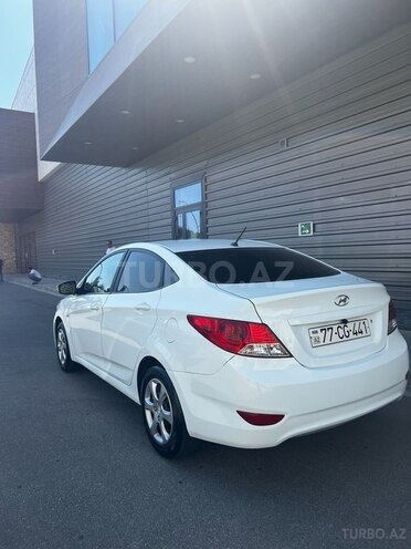 Hyundai Accent 2013, 199,624 km - 1.4 l - Bakı