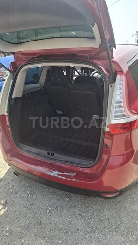 Renault Grand Scenic 2009, 323,600 km - 1.5 l - Ağdaş