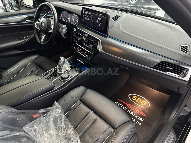 BMW 530e-17
