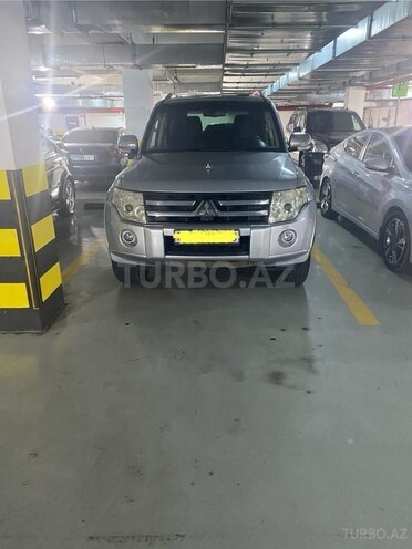 Mitsubishi Pajero 2007, 290,000 km - 3.0 l - Bakı