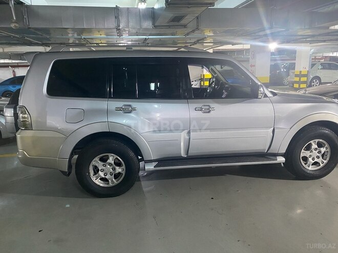 Mitsubishi Pajero 2007, 290,000 km - 3.0 l - Bakı