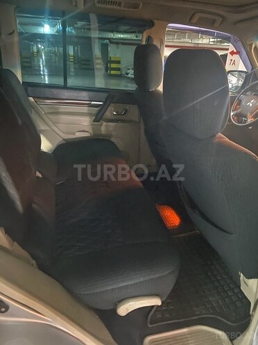 Mitsubishi Pajero 2007, 290,000 km - 3.0 l - Bakı