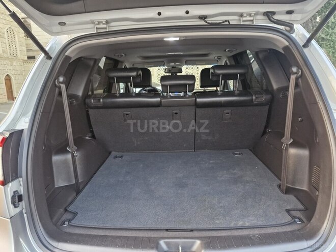 Hyundai Santa Fe 2010, 178,000 km - 2.2 l - Yevlax