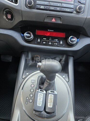 Kia Sportage 2011, 167,500 km - 2.0 л - Bakı