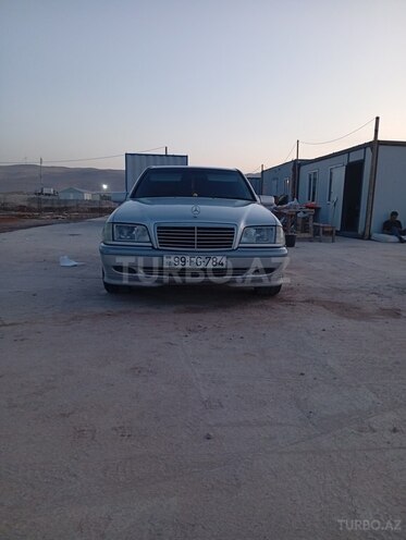 Mercedes C 240 2000, 345,000 km - 2.4 л - Bakı