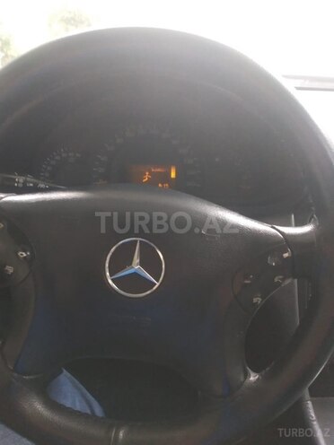 Mercedes C 230 2003, 327,000 km - 2.3 л - Şəki