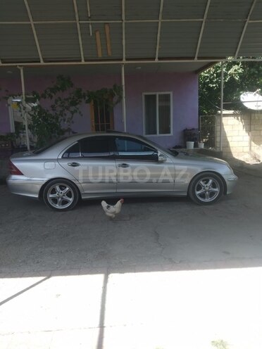 Mercedes C 230 2003, 327,000 km - 2.3 л - Şəki