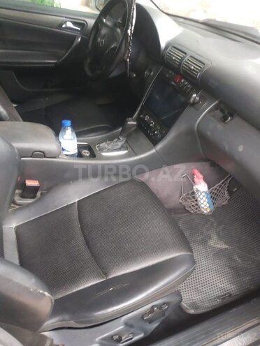 Mercedes C 230 2003, 327,000 km - 2.3 л - Şəki