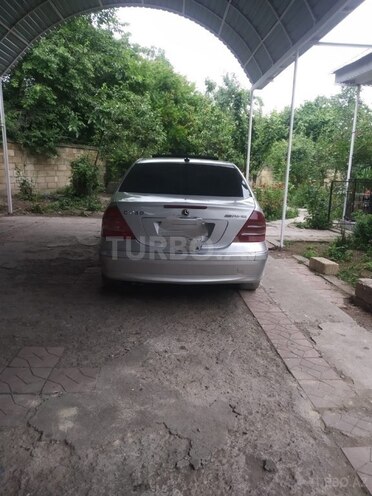Mercedes C 230 2003, 327,000 km - 2.3 л - Şəki