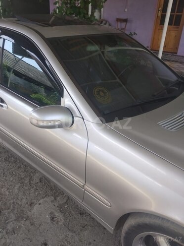 Mercedes C 230 2003, 327,000 km - 2.3 л - Şəki