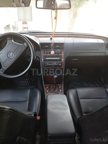 Mercedes C 240 2000, 345,000 km - 2.4 л - Bakı