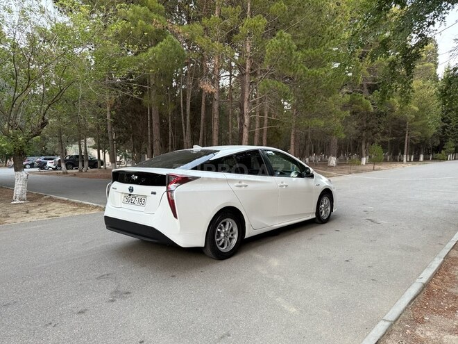 Toyota Prius 2017, 126,800 km - 1.8 l - Bakı