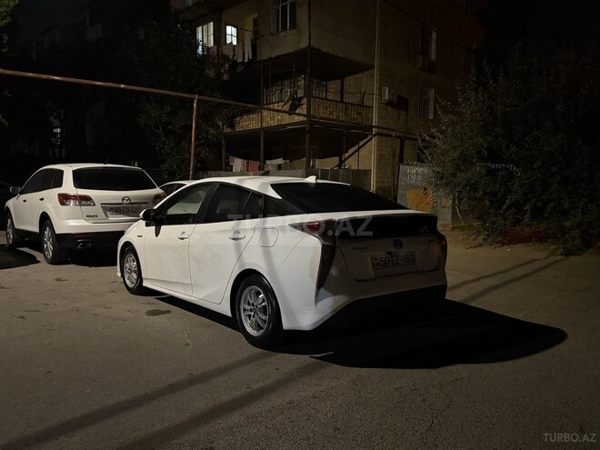 Toyota Prius 2017, 126,800 km - 1.8 l - Bakı