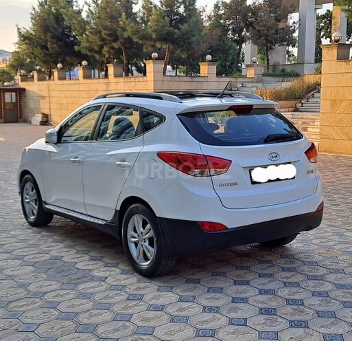 Hyundai ix35 2012, 105,000 km - 2.0 л - Gəncə