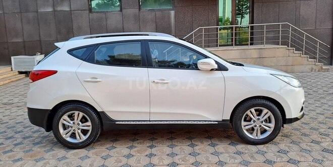 Hyundai ix35 2012, 105,000 km - 2.0 л - Gəncə