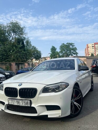 BMW 528 2014, 335,000 km - 2.0 l - Bakı