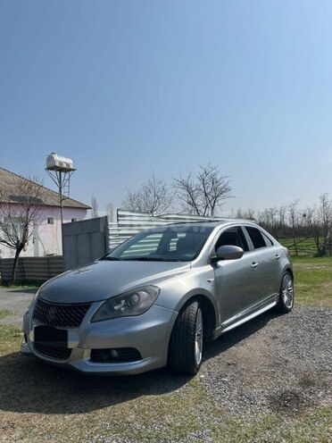 Suzuki Kizashi 2010, 413,601 km - 2.4 l - Zaqatala