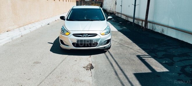 Hyundai Accent 2013, 140,000 km - 1.6 l - Bakı