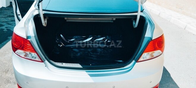 Hyundai Accent 2013, 140,000 km - 1.6 l - Bakı