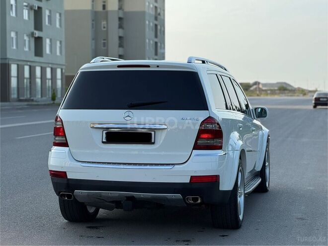 Mercedes GL 500 2008, 197,654 km - 5.5 l - Sumqayıt