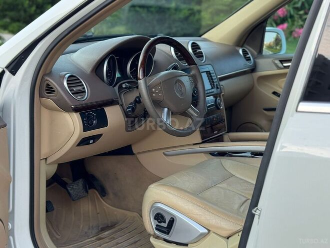 Mercedes GL 500 2008, 197,654 km - 5.5 l - Sumqayıt