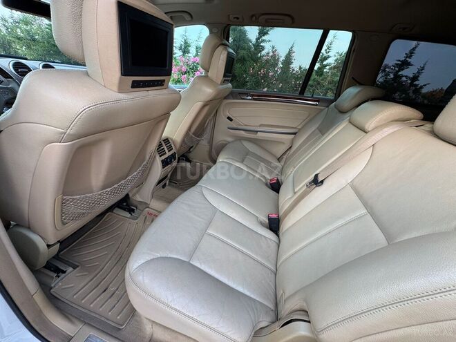 Mercedes GL 500 2008, 197,654 km - 5.5 l - Sumqayıt