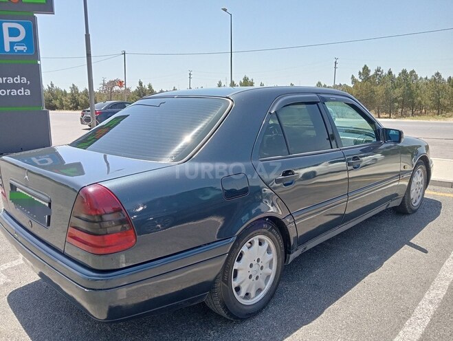 Mercedes C 230 1997, 405,000 km - 2.3 l - Bakı