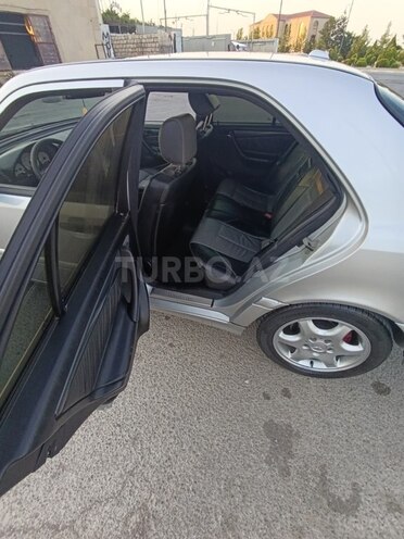 Mercedes C 230 2000, 250,000 km - 2.3 л - Siyəzən